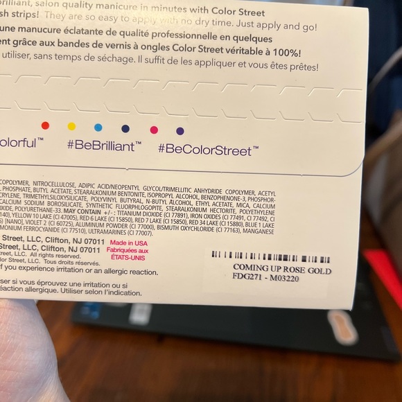 Colorstreet coming up rose gold nail strips - Picture 3 of 3